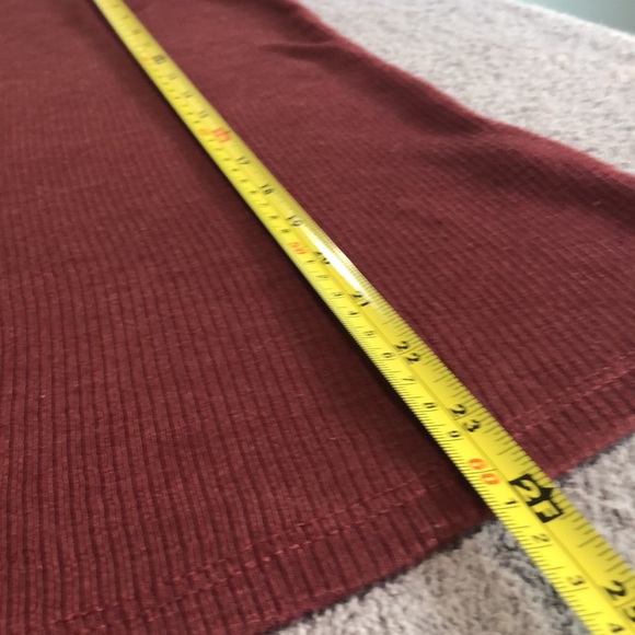 MAURICES MAROON SLEEVELESS TANK WITH 1/2 BUTTON SIZE S - Picture 8 of 8